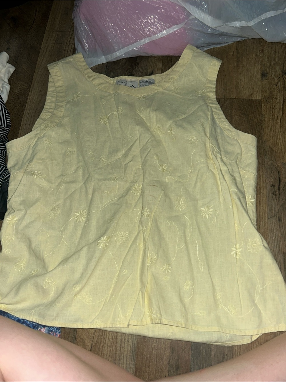 Basic Editions Pale Yellow Floral Embroidered Tank Top